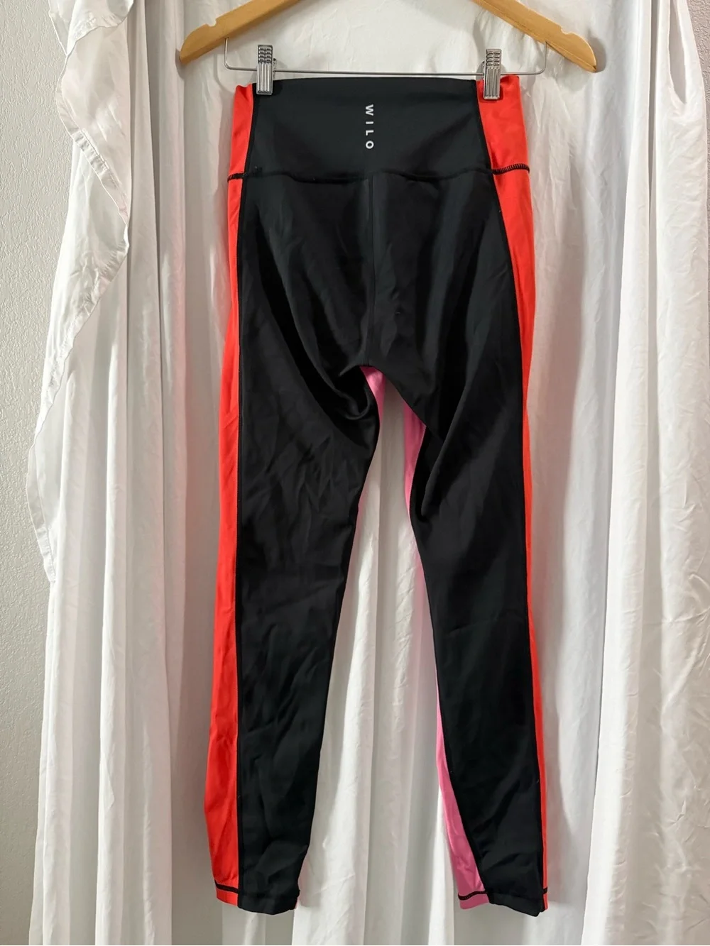 WILO The Label Colorblock High Rise Leggings Black Red Pink Size Small